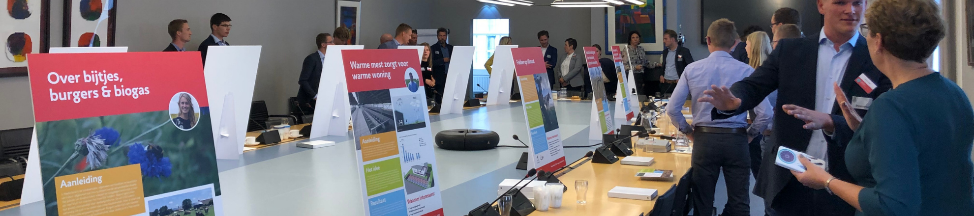 Studenten pitchen klimaatvriendelijke oplossingen aan minister-president Mark Rutte