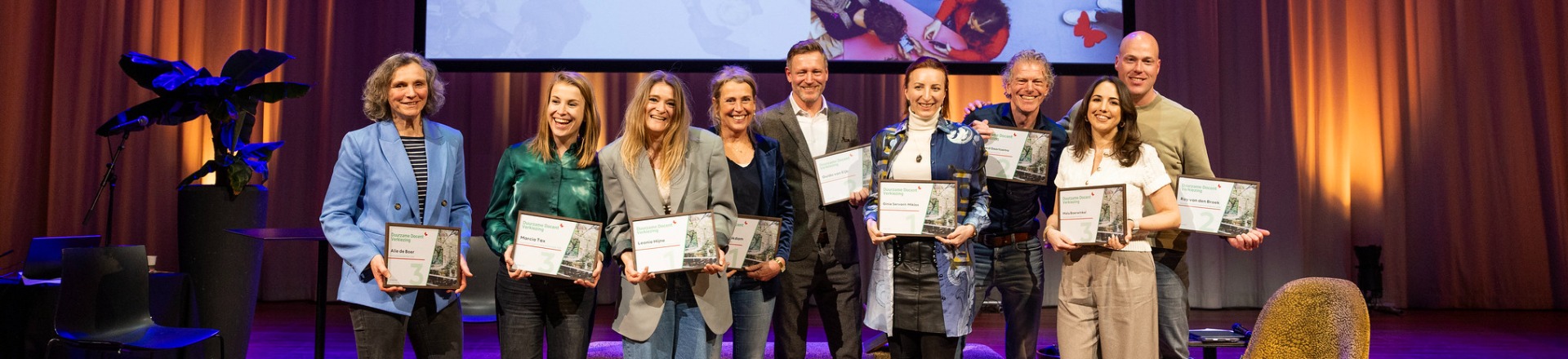 monique bokdam wint duurzame docent verkiezing