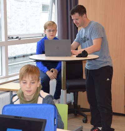 Beweeglokaal Aeres VMBO Velp