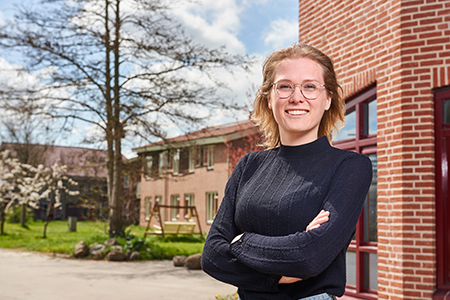 Eline Schothorst ontvangt NWO promotiebeurs voor leraren 2024 foto