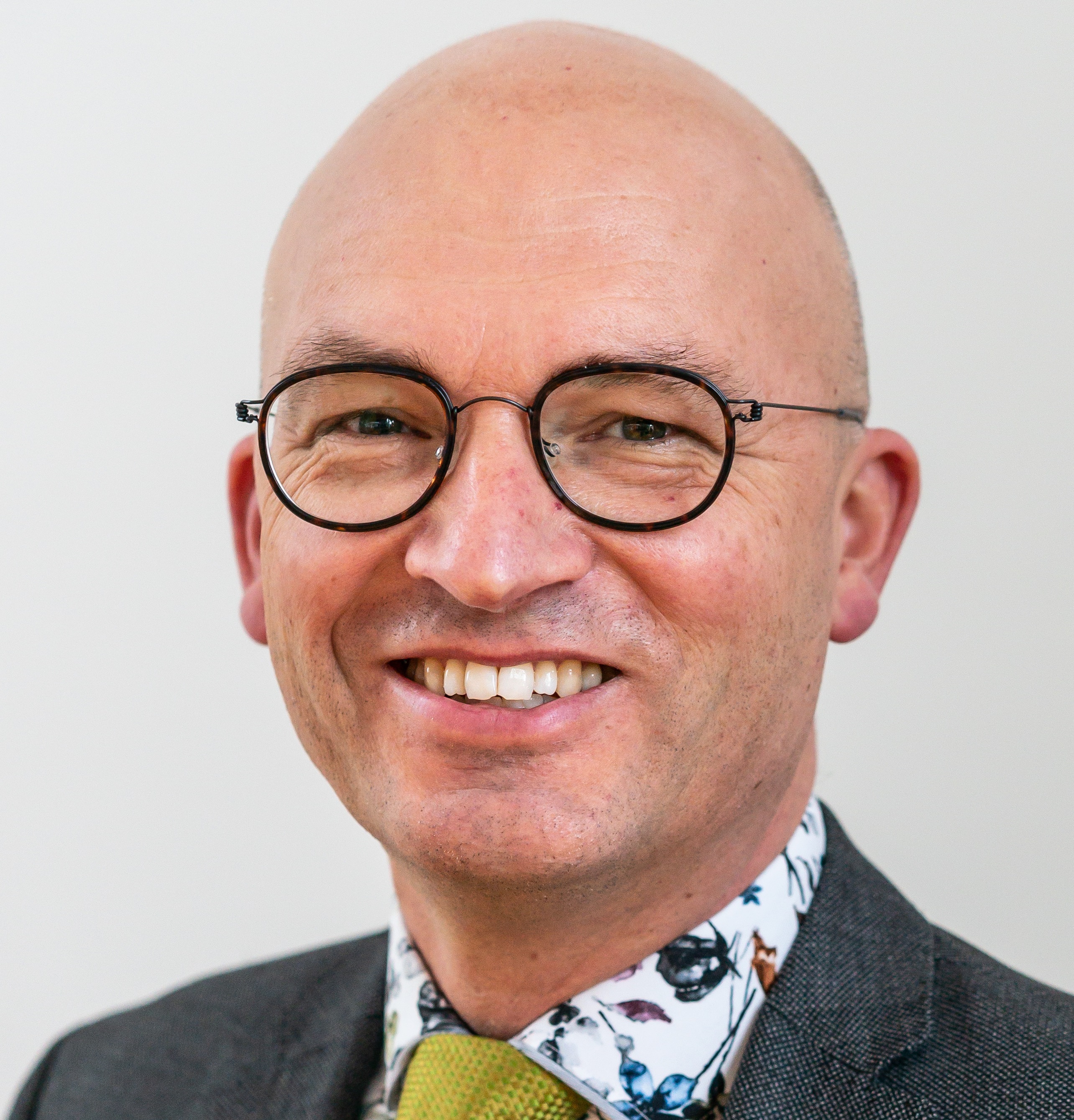 Rien Komen Aeres cvb